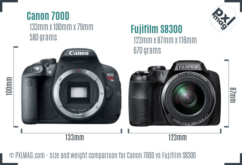 Canon 700D vs Fujifilm S8300 size comparison