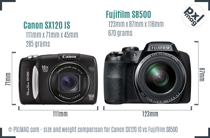 Canon SX120 IS vs Fujifilm S8500 size comparison