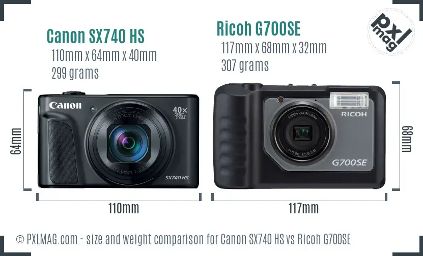 Canon SX740 HS vs Ricoh G700SE size comparison
