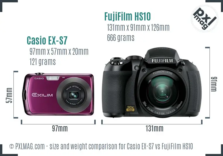 Casio EX-S7 vs FujiFilm HS10 size comparison