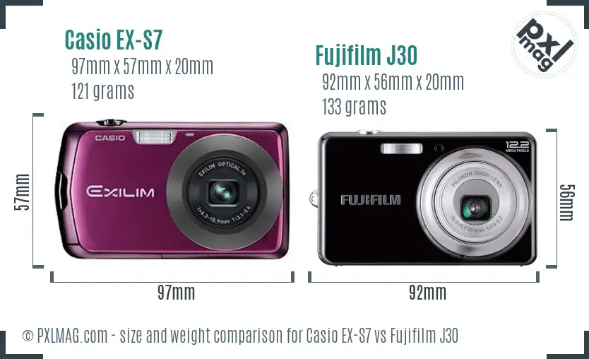 Casio EX-S7 vs Fujifilm J30 size comparison