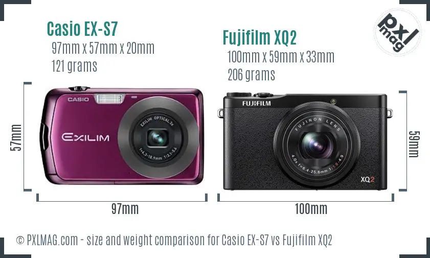 Casio EX-S7 vs Fujifilm XQ2 size comparison