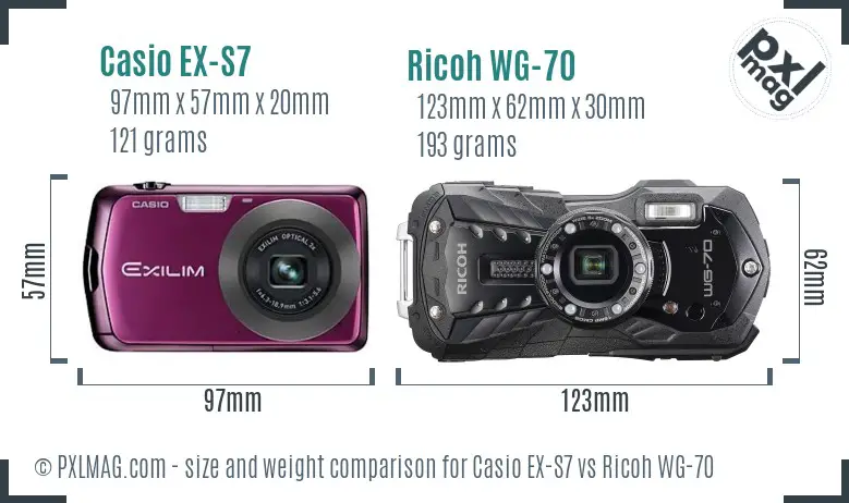 Casio EX-S7 vs Ricoh WG-70 size comparison