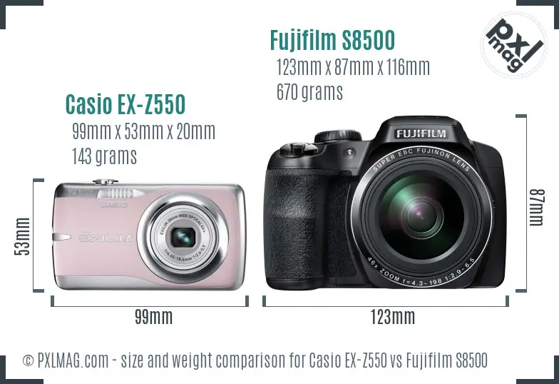 Casio EX-Z550 vs Fujifilm S8500 size comparison