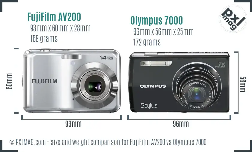FujiFilm AV200 vs Olympus 7000 size comparison