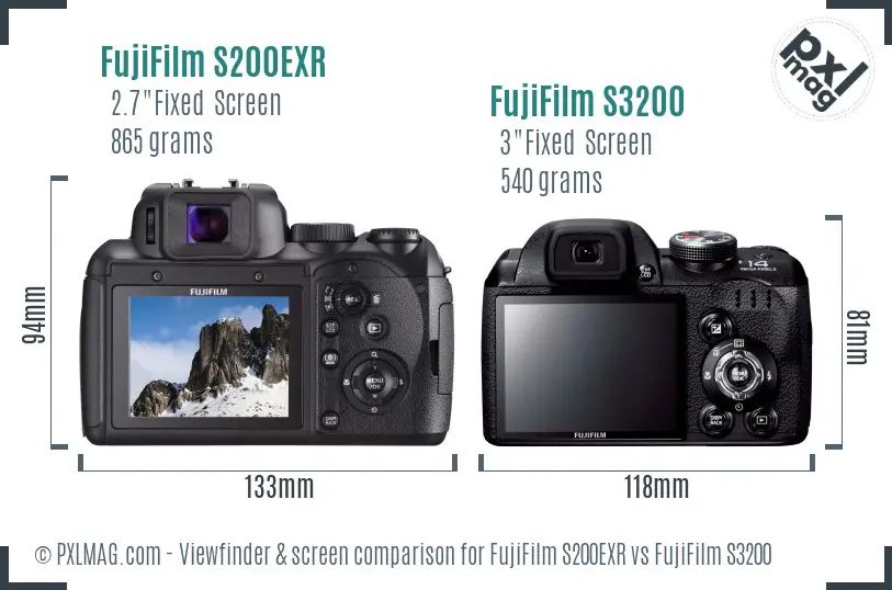 FujiFilm S200EXR vs FujiFilm S3200 Screen and Viewfinder comparison