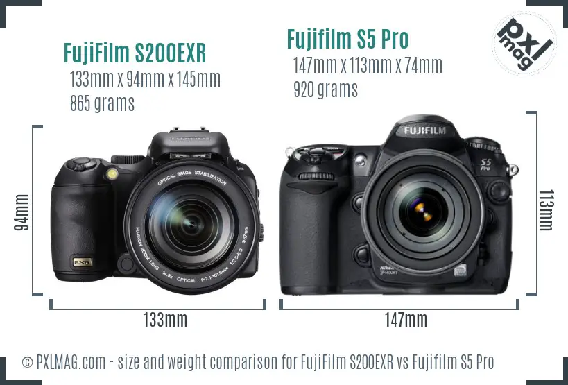 FujiFilm S200EXR vs Fujifilm S5 Pro size comparison