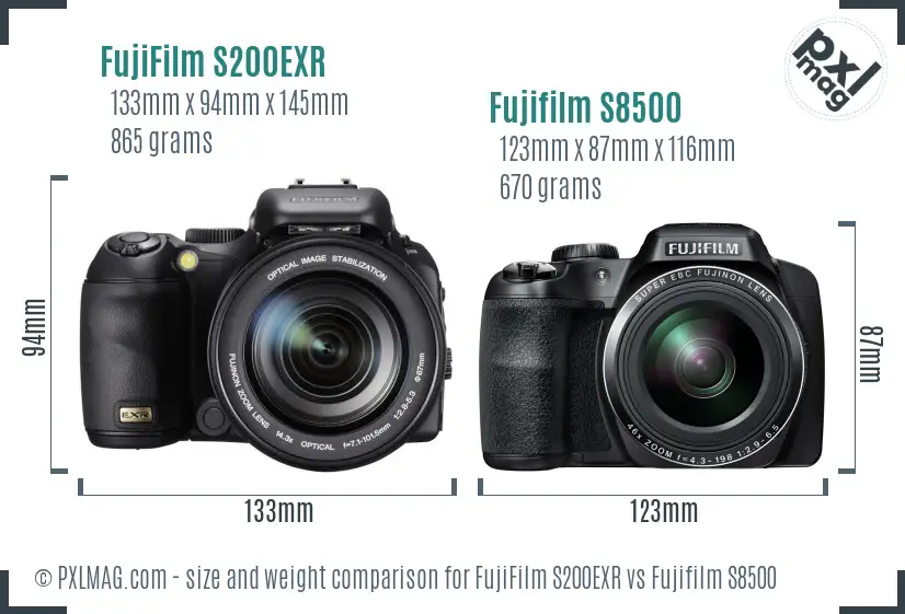 FujiFilm S200EXR vs Fujifilm S8500 size comparison