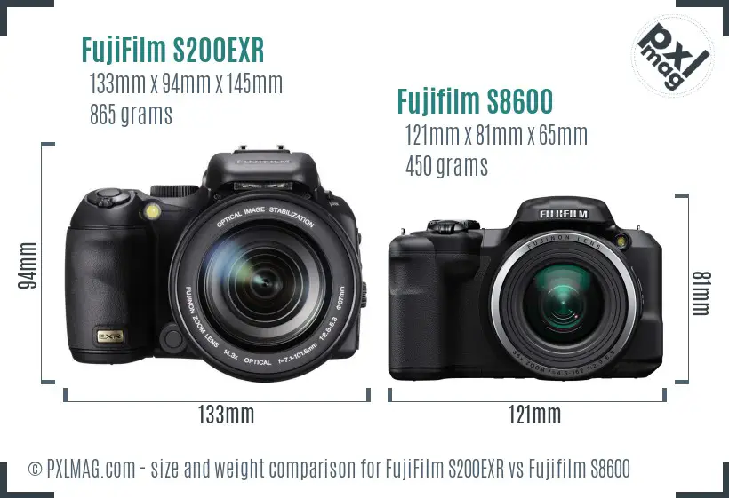 FujiFilm S200EXR vs Fujifilm S8600 size comparison
