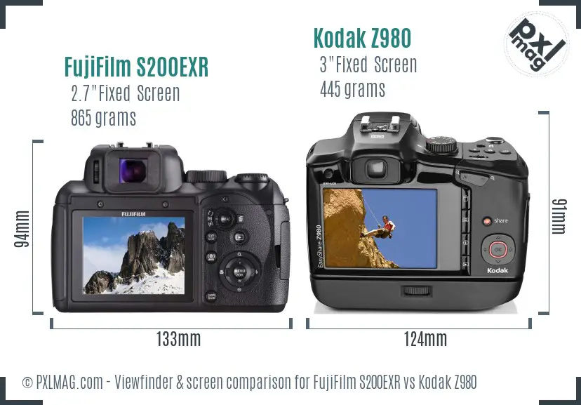 FujiFilm S200EXR vs Kodak Z980 Screen and Viewfinder comparison FujiFilm S200EXR vs Kodak Z980 Screen and Viewfinder comparison