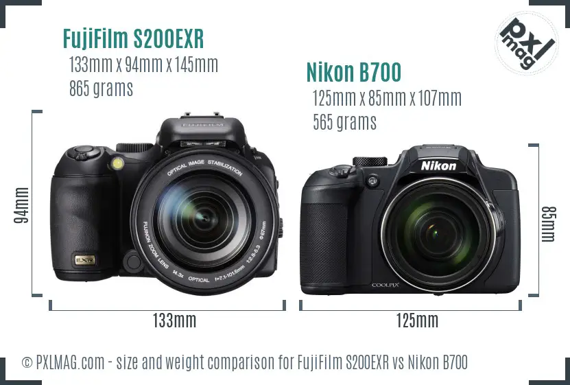 FujiFilm S200EXR vs Nikon B700 size comparison