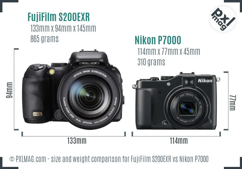 FujiFilm S200EXR vs Nikon P7000 size comparison
