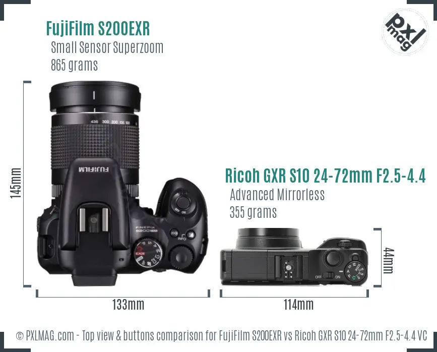 FujiFilm S200EXR vs Ricoh GXR S10 24-72mm F2.5-4.4 VC top view buttons comparison FujiFilm S200EXR vs Ricoh GXR S10 24-72mm F2.5-4.4 VC top view buttons comparison