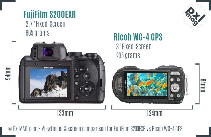 FujiFilm S200EXR vs Ricoh WG-4 GPS Screen and Viewfinder comparison