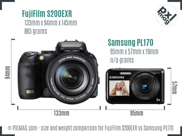 FujiFilm S200EXR vs Samsung PL170 size comparison FujiFilm S200EXR vs Samsung PL170 size comparison
