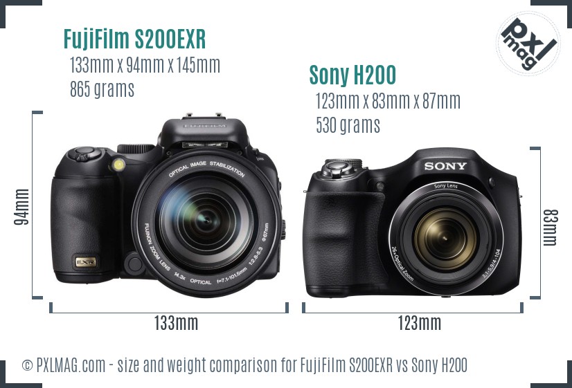 FujiFilm S200EXR vs Sony H200 size comparison