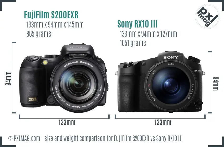 FujiFilm S200EXR vs Sony RX10 III size comparison