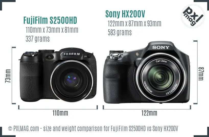 FujiFilm S2500HD vs Sony HX200V size comparison
