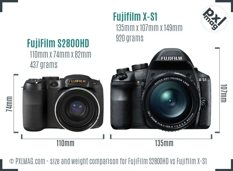 FujiFilm S2800HD vs Fujifilm X-S1 size comparison