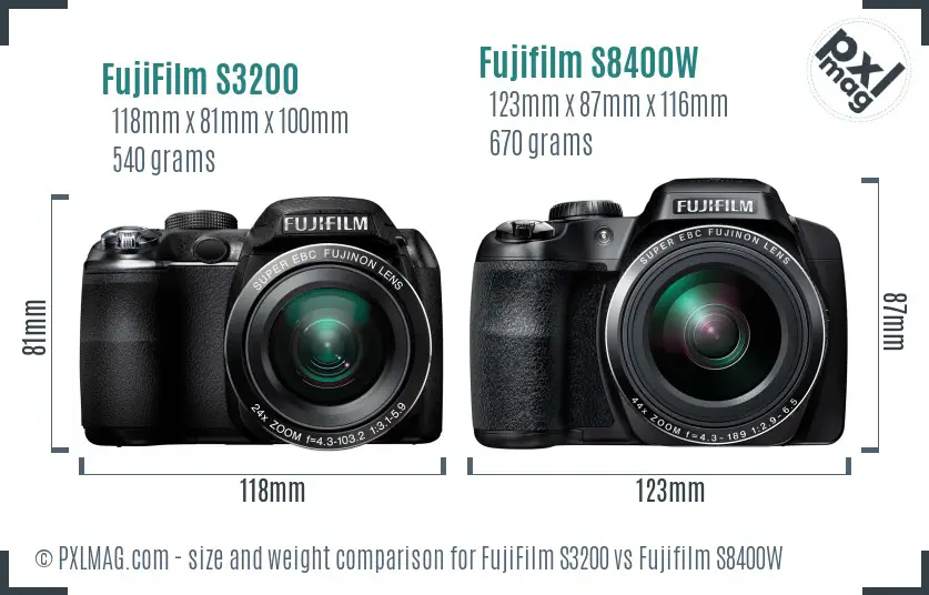 FujiFilm S3200 vs Fujifilm S8400W size comparison