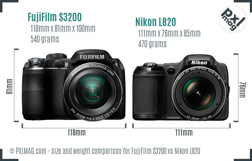 FujiFilm S3200 vs Nikon L820 size comparison