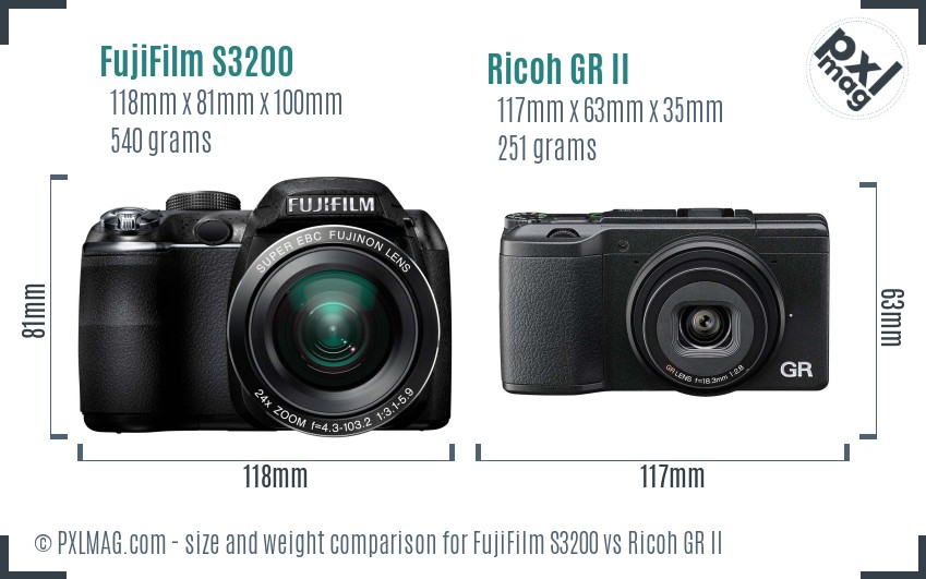 FujiFilm S3200 vs Ricoh GR II size comparison
