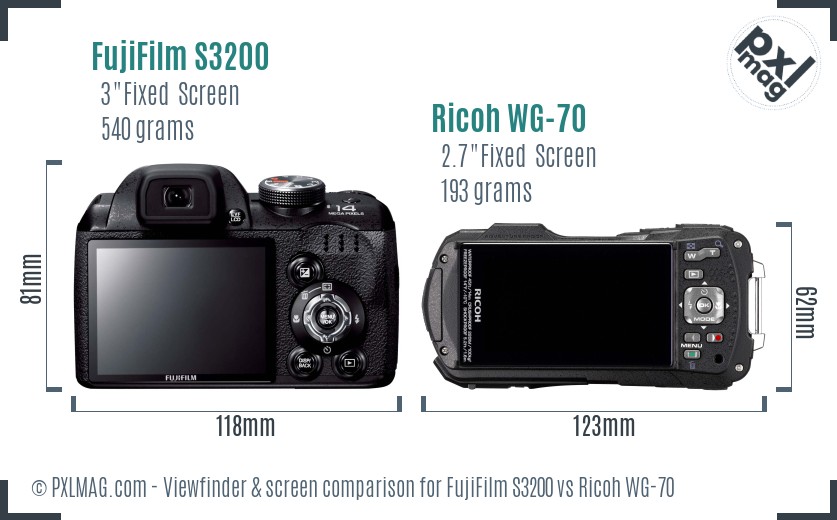 FujiFilm S3200 vs Ricoh WG-70 Screen and Viewfinder comparison