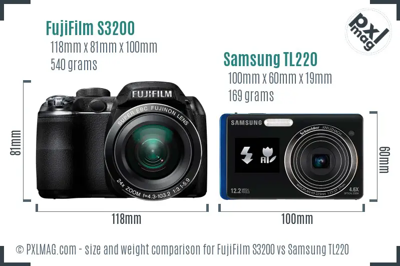 FujiFilm S3200 vs Samsung TL220 size comparison