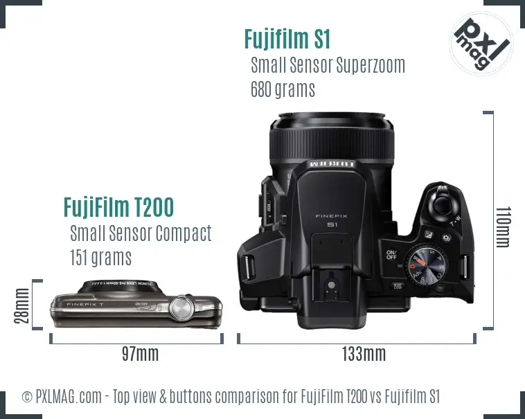FujiFilm T200 vs Fujifilm S1 top view buttons comparison FujiFilm T200 vs Fujifilm S1 top view buttons comparison