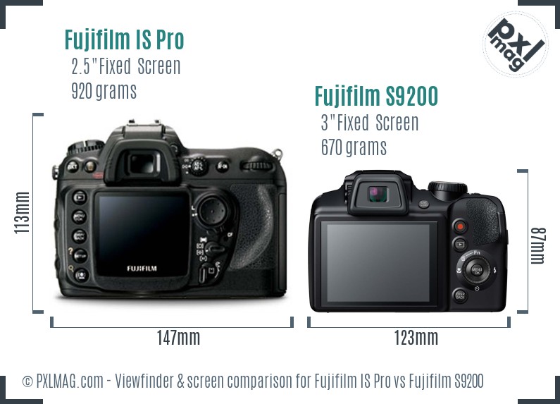 Fujifilm IS Pro vs Fujifilm S9200 Screen and Viewfinder comparison