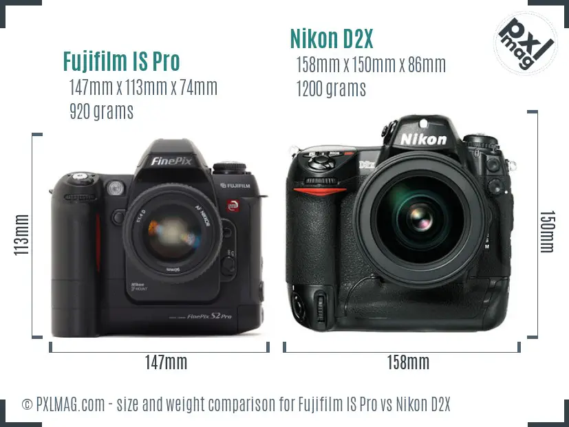 Fujifilm IS Pro vs Nikon D2X size comparison