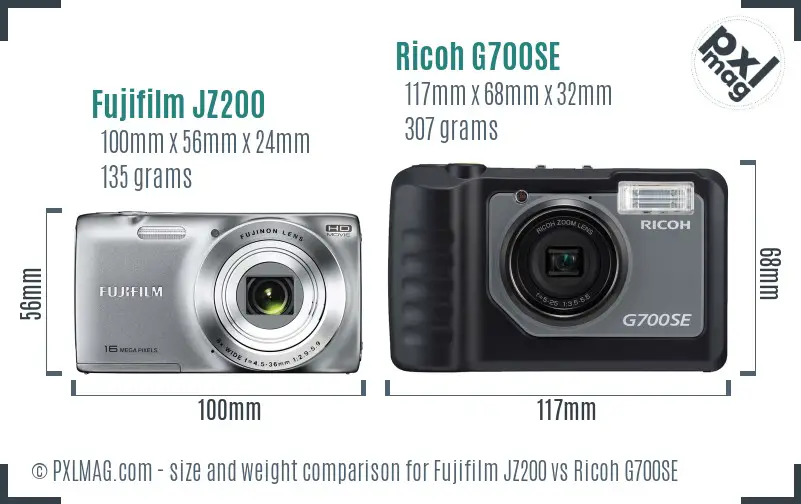 Fujifilm JZ200 vs Ricoh G700SE size comparison