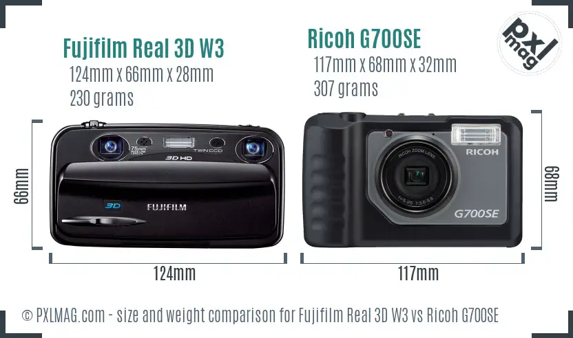 Fujifilm Real 3D W3 vs Ricoh G700SE size comparison