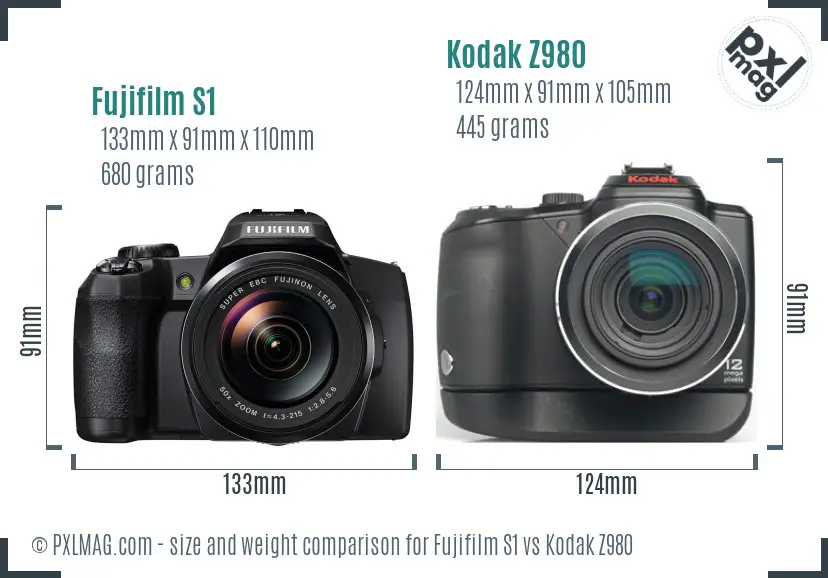 Fujifilm S1 vs Kodak Z980 size comparison Fujifilm S1 vs Kodak Z980 size comparison