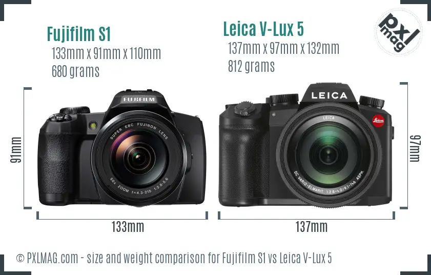 Fujifilm S1 vs Leica V-Lux 5 size comparison