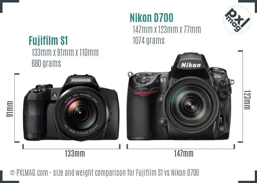 Fujifilm S1 vs Nikon D700 size comparison