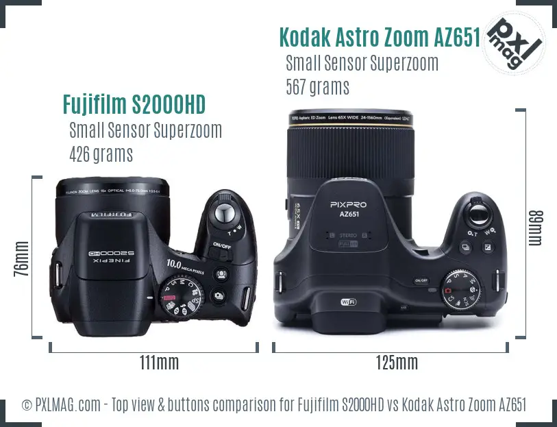 Fujifilm S2000HD vs Kodak Astro Zoom AZ651 top view buttons comparison