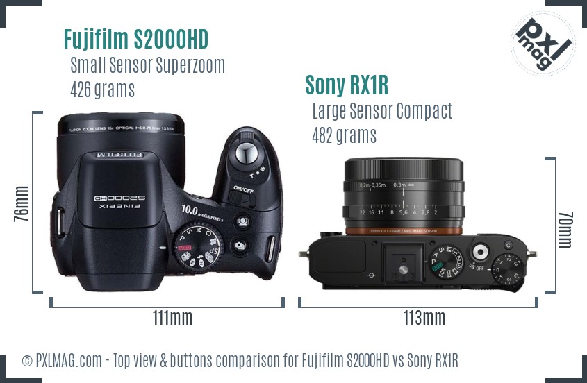 Fujifilm S2000HD vs Sony RX1R top view buttons comparison