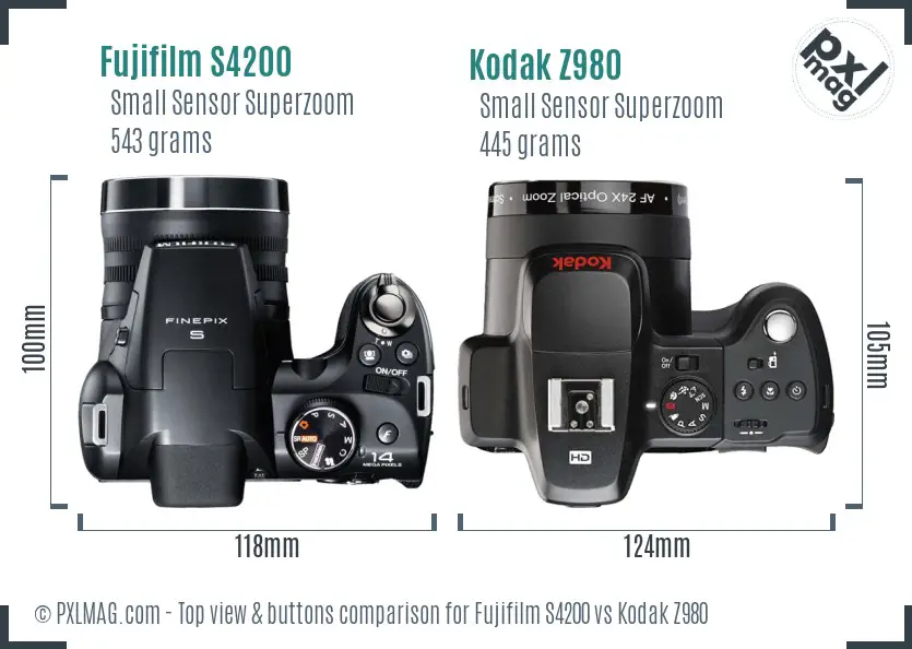 Fujifilm S4200 vs Kodak Z980 top view buttons comparison