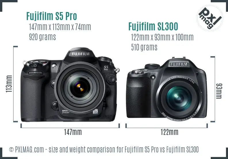 Fujifilm S5 Pro vs Fujifilm SL300 size comparison