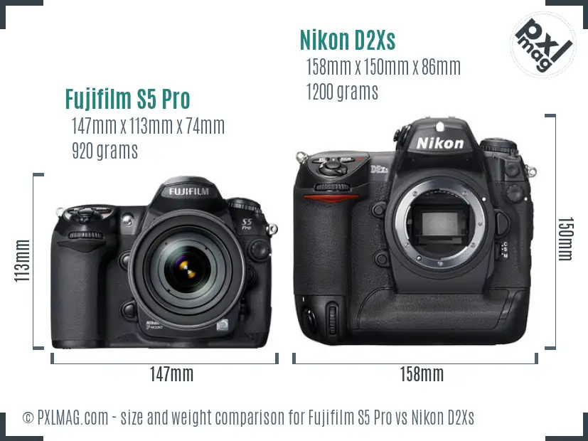 Fujifilm S5 Pro vs Nikon D2Xs size comparison