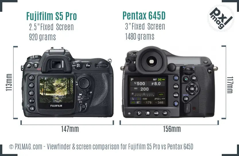 Fujifilm S5 Pro vs Pentax 645D Screen and Viewfinder comparison