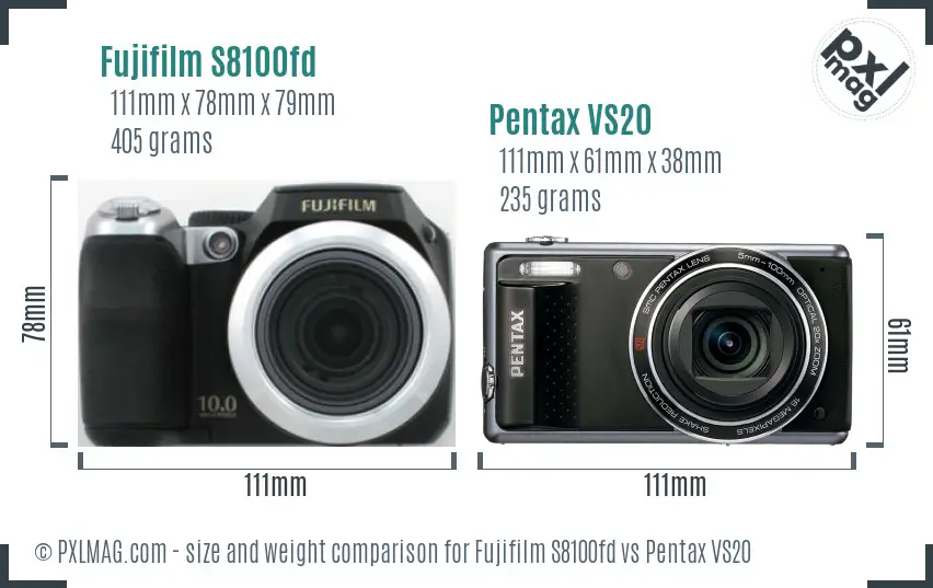 Fujifilm S8100fd vs Pentax VS20 size comparison