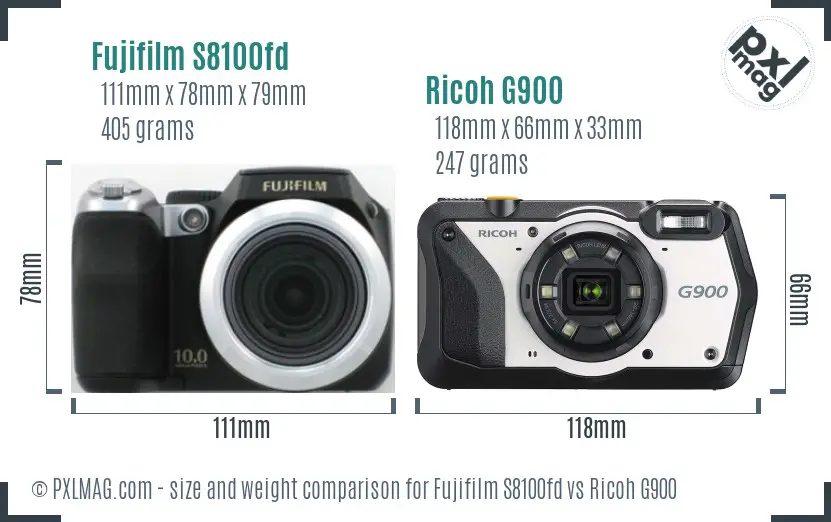 Fujifilm S8100fd vs Ricoh G900 size comparison