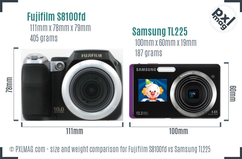 Fujifilm S8100fd vs Samsung TL225 size comparison Fujifilm S8100fd vs Samsung TL225 size comparison