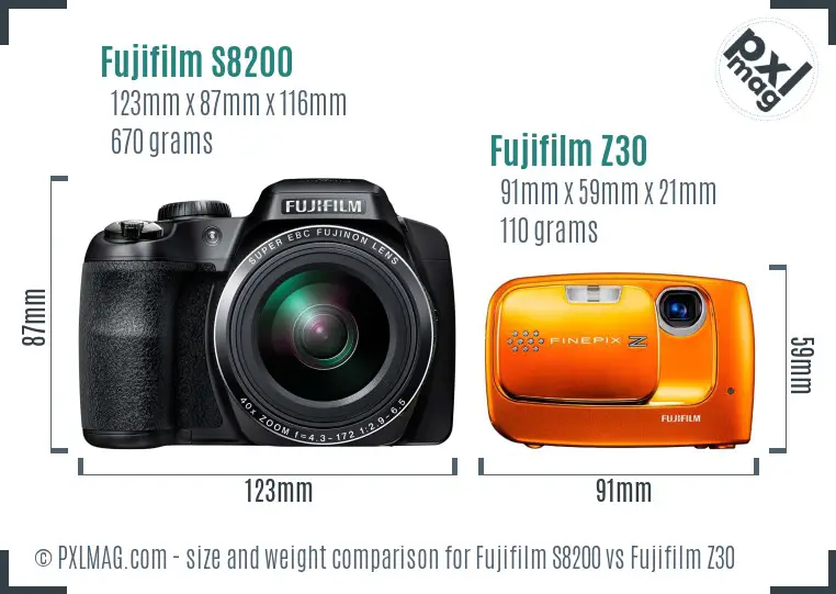 Fujifilm S8200 vs Fujifilm Z30 size comparison