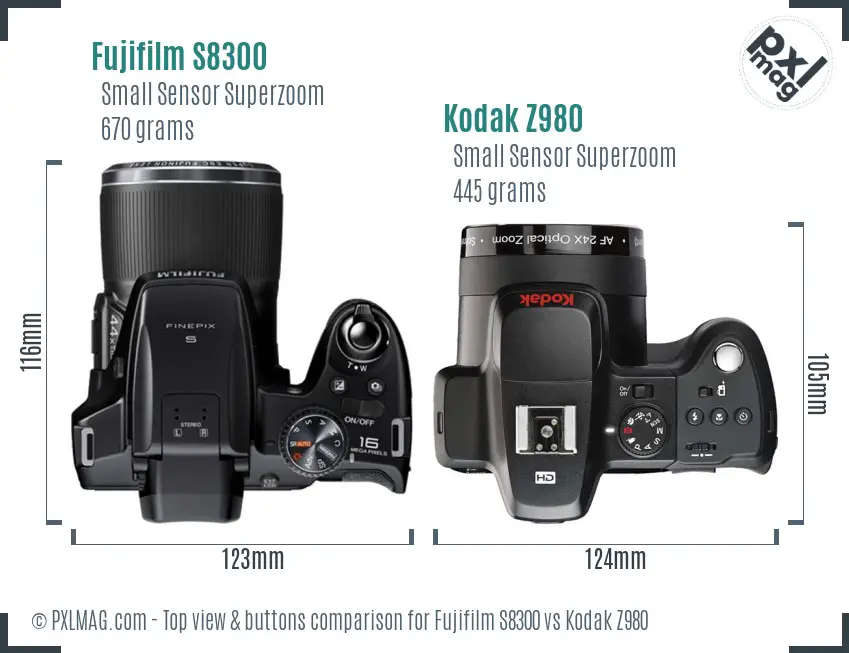 Fujifilm S8300 vs Kodak Z980 top view buttons comparison Fujifilm S8300 vs Kodak Z980 top view buttons comparison