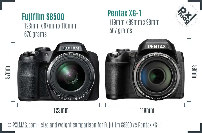 Fujifilm S8500 vs Pentax XG-1 size comparison