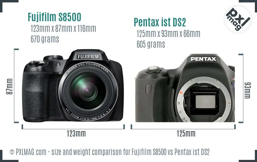 Fujifilm S8500 vs Pentax ist DS2 size comparison