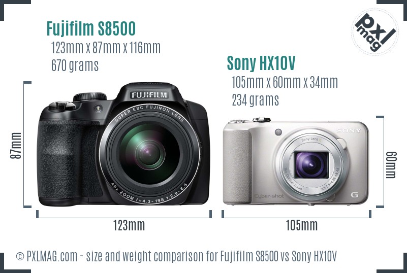 Fujifilm S8500 vs Sony HX10V size comparison